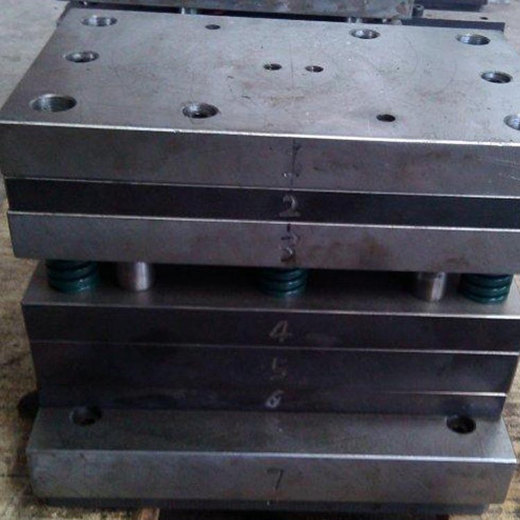 冷冲模具可按图纸加工定制