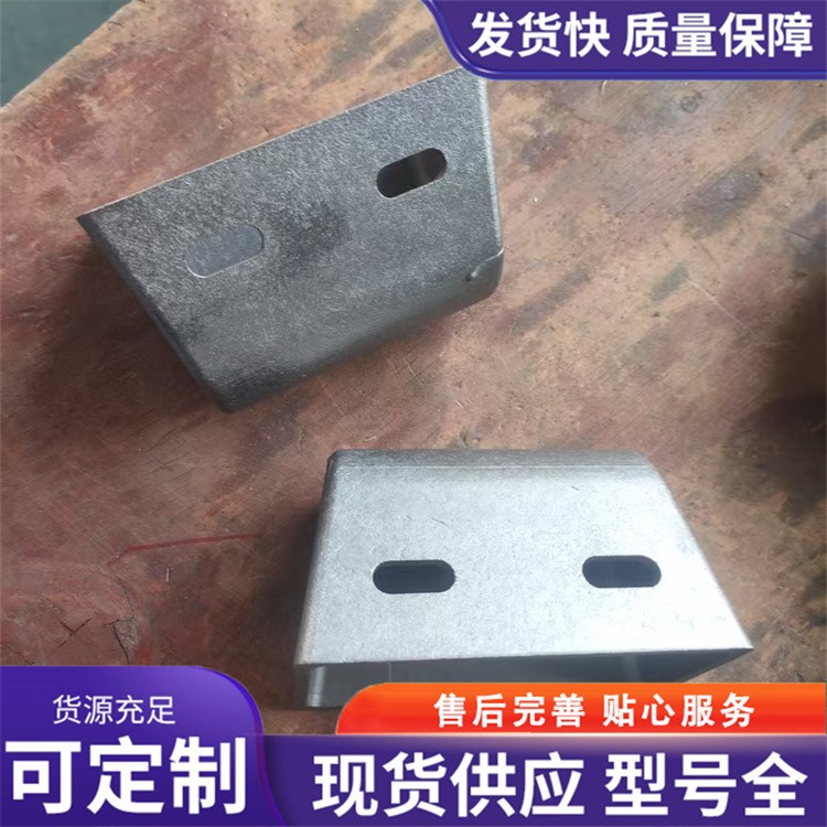 抛丸机提升带料斗 经久耐用 专业保障 厂家供应