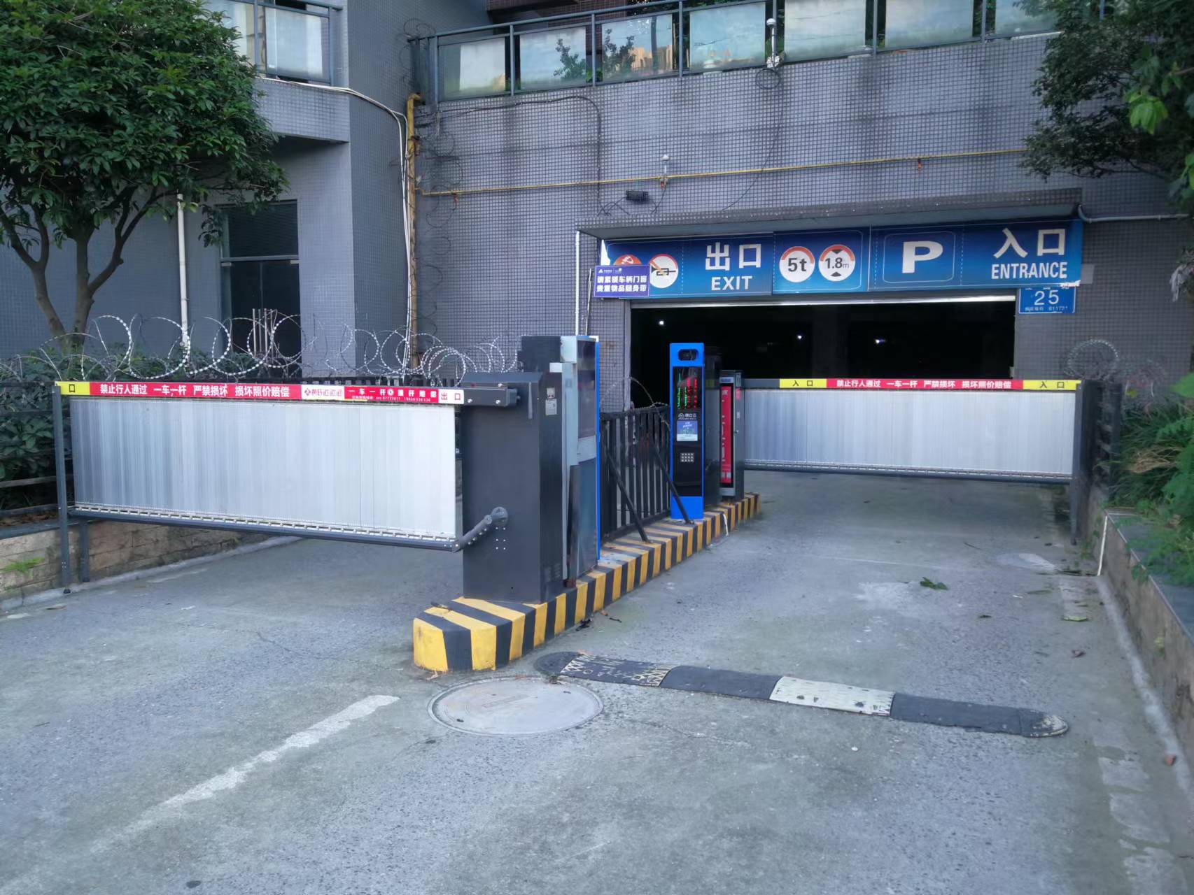 华瑜智信 小区 智能车牌识别系统运行稳定-支持定制