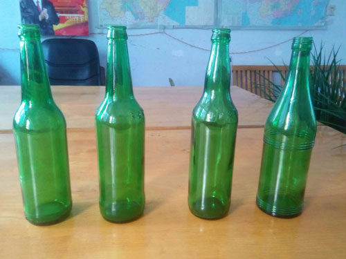 翠绿色酒瓶-酒瓶玻璃瓶