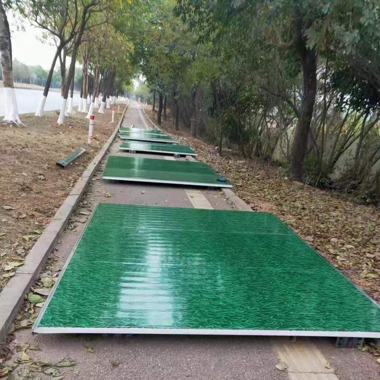 道路施工围挡 小草彩钢围挡 移动围挡PVC围蔽护栏工程围墙