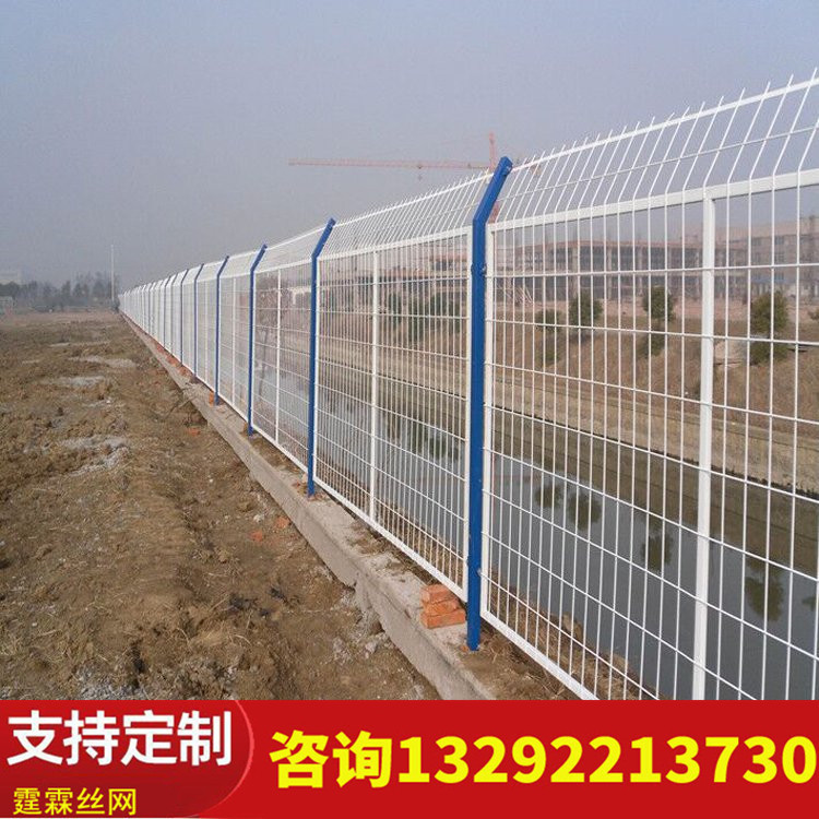 光伏防护网厂家 高速公路护栏网 铁丝网围栏