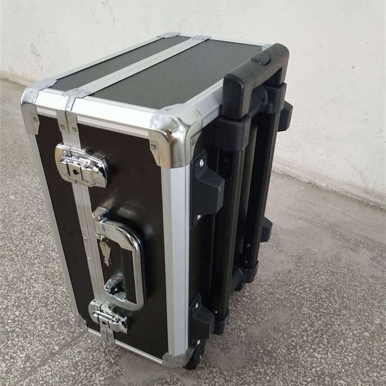 铝合金航空箱 设备航空箱轮拉航空箱
