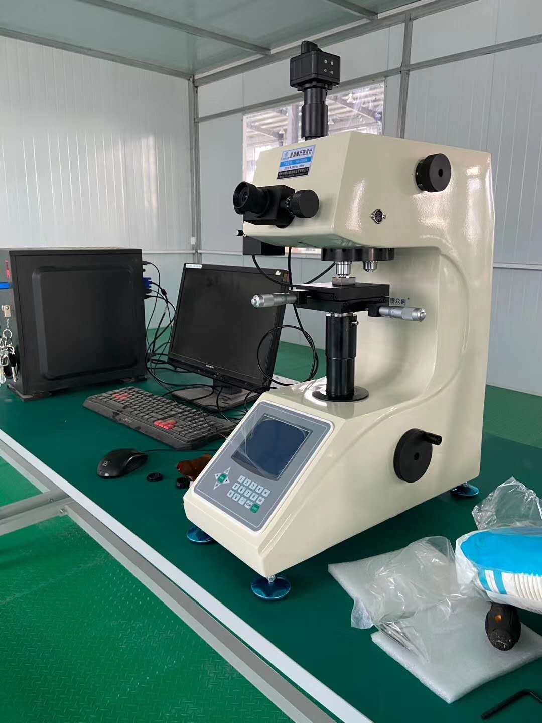 显微维氏硬度计 小件渗氮层专用硬度计 莱州恒仪HV-1000A