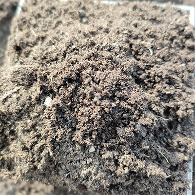 映天青容重0.46-0.8屋顶轻质土楼顶种植土对植物保水保湿
