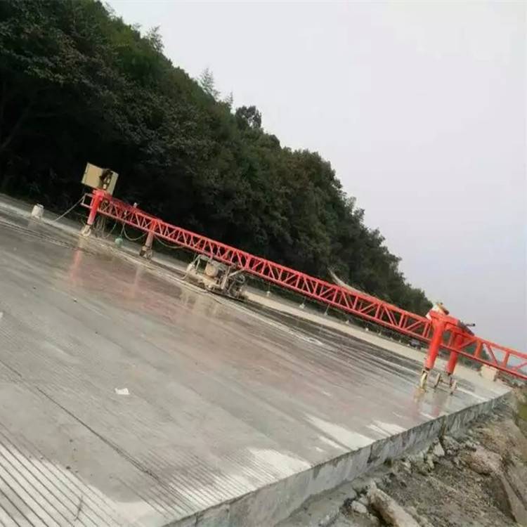 济宁大型马路高速刻纹机双幅悬轨式路面刻纹机全自动路面切纹机
