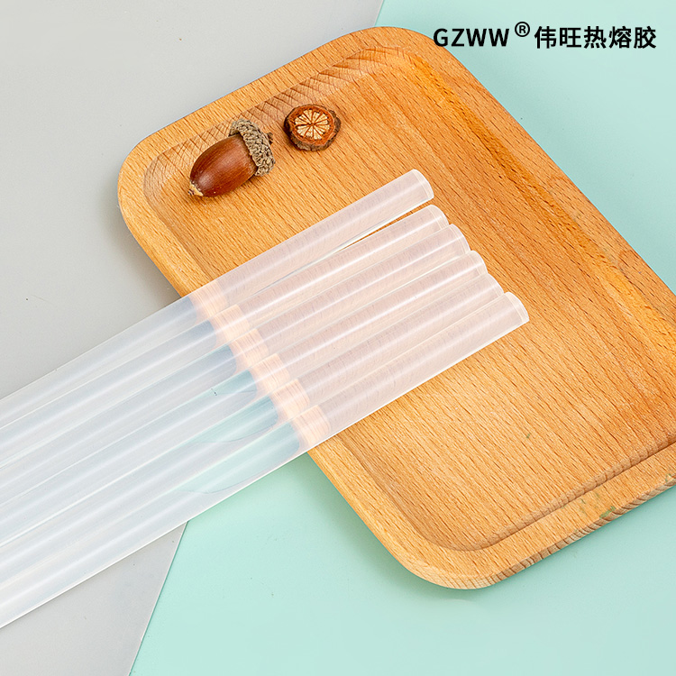 伟旺 工艺品玩具 黑色热熔胶棒 防水耐高温 凝固时间短 源头厂家
