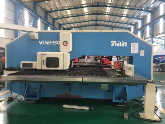 出售转让_高性价比_精品二手 台励福数控冲床 数控转塔冲床 VISE1250