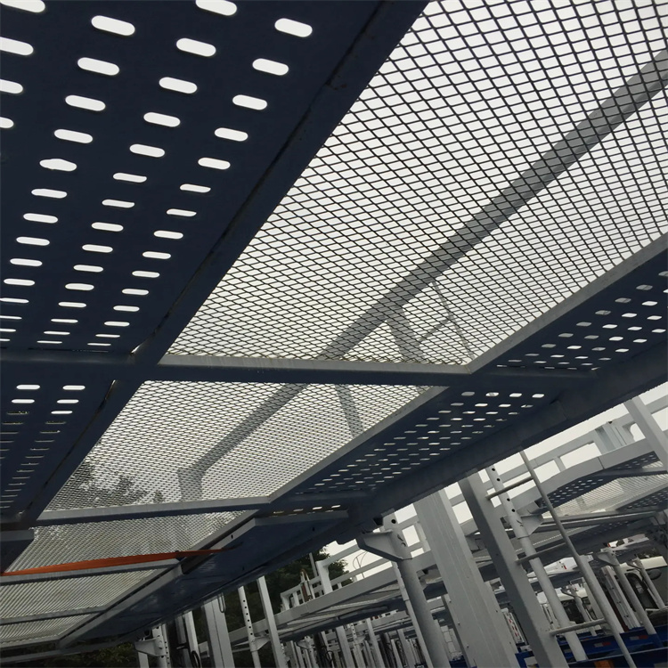 1.2*1.8高层施工金属钢板网 建筑爬架蓝外脚手架钢网片 鹏方