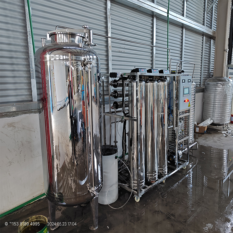 产品清洗水过滤设备 金属防腐除氯离子净水机 HYR2J1000纯水机
