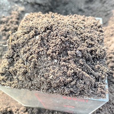 信盈PH值5.5-7.8车库种植土农业花卉营养土营养成分充足质量轻