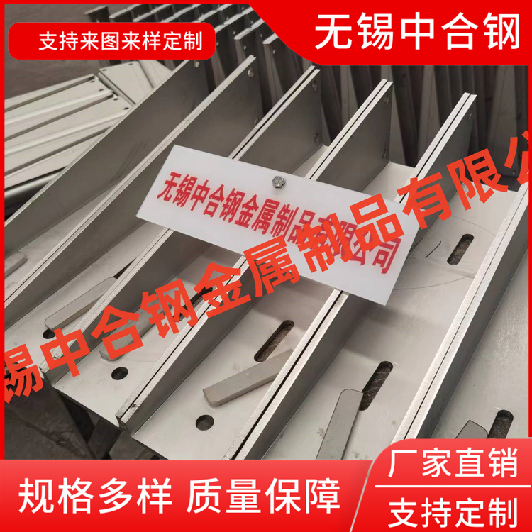 防撞护栏 桥梁景区304不锈钢复合管 河道 灯光 景观隔离护栏立柱 中合钢