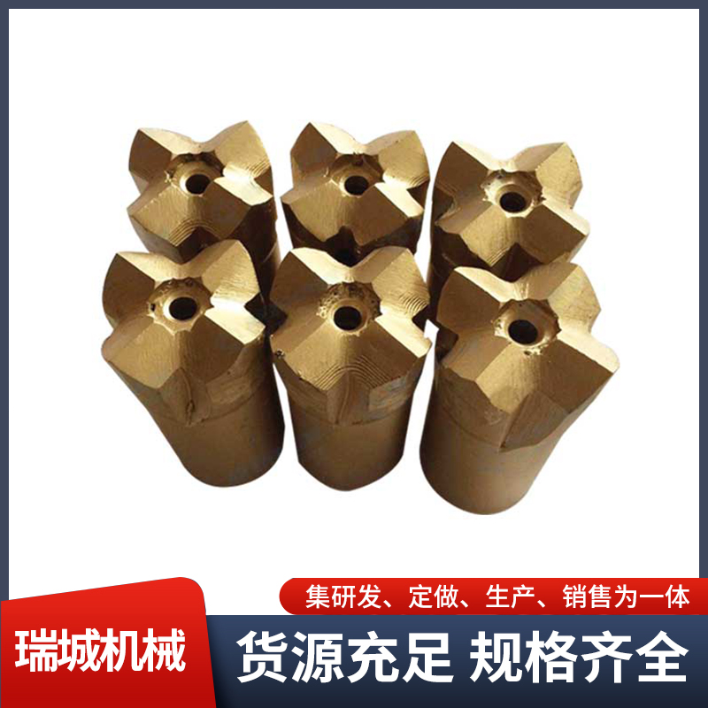 瑞城机械 增强韧性 高炉开口钻具 高炉钎头