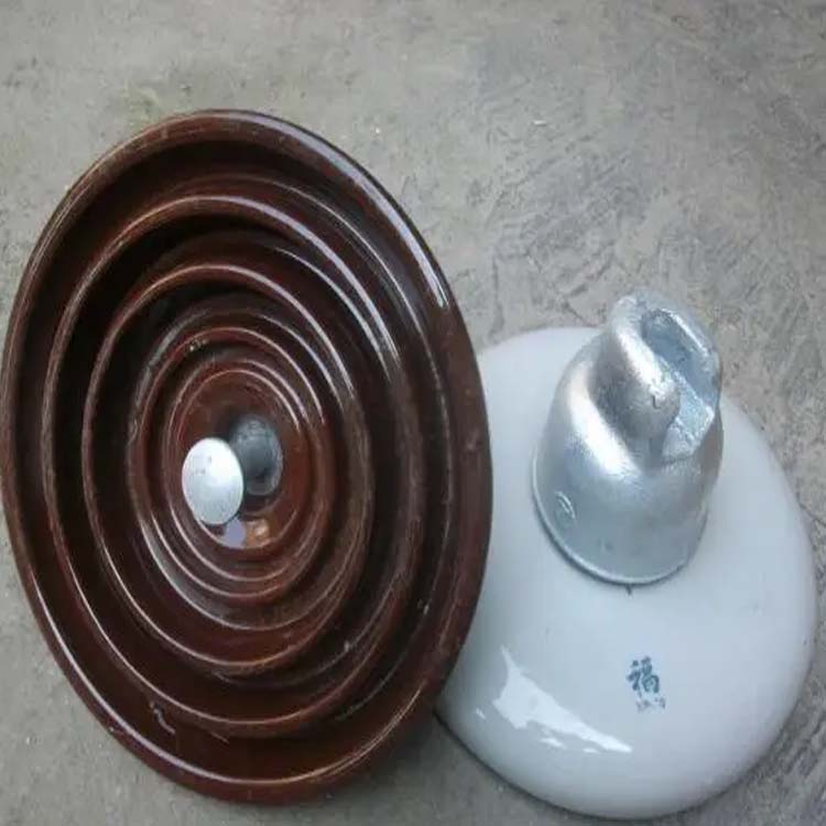 悬式瓷绝缘子XP-240.