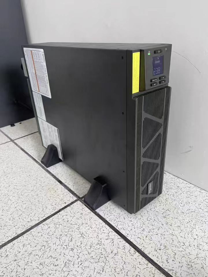 施耐德不间断电源SPM10KL