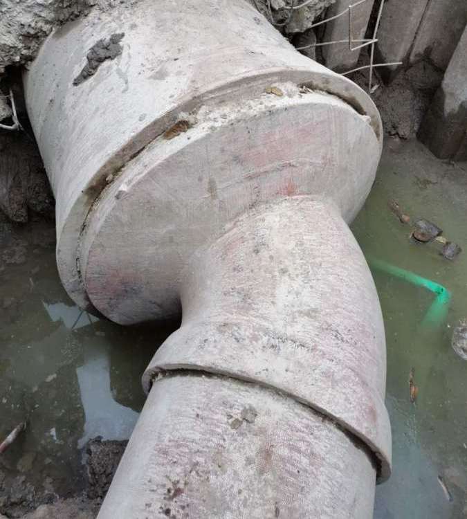 球墨铸铁管异形哈夫节根据实际情况定制抢修夹具修补器
