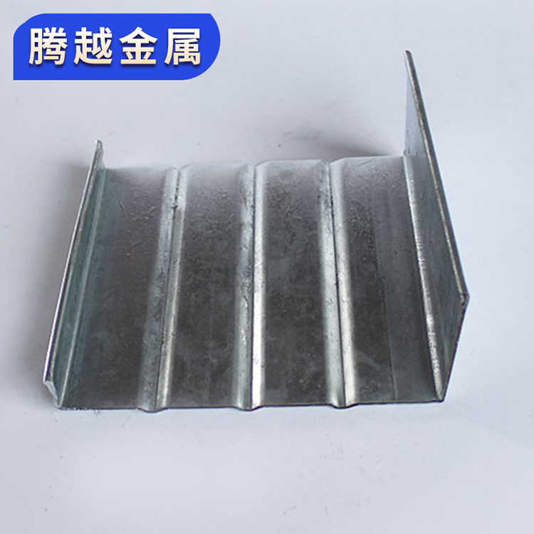 镀锌檩条选材严格