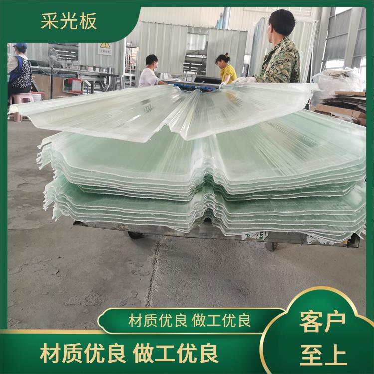 湖 北艾珀耐特 钢结构屋面采光瓦 农村工程改造用 透光性强 生产厂家