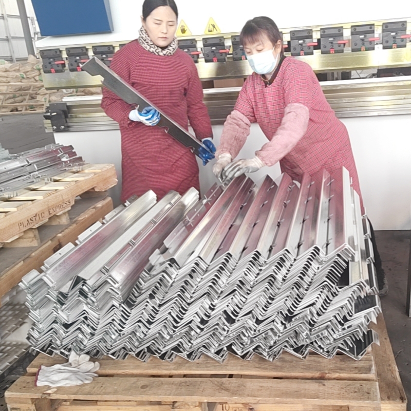 900底板次檩条定制厂家