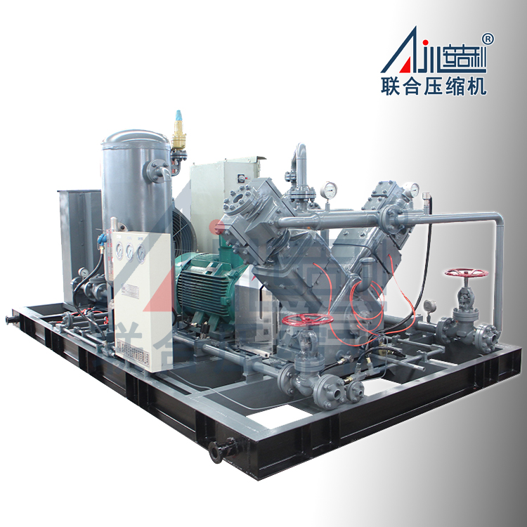 天然气压缩机设备VF-1.65/(25-30)-50，活塞式气体压缩机，无油，风冷/水冷，防爆
