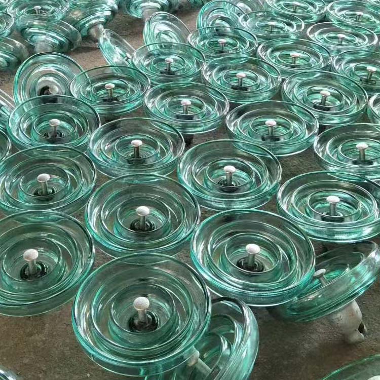 防污型悬式玻璃绝缘子.