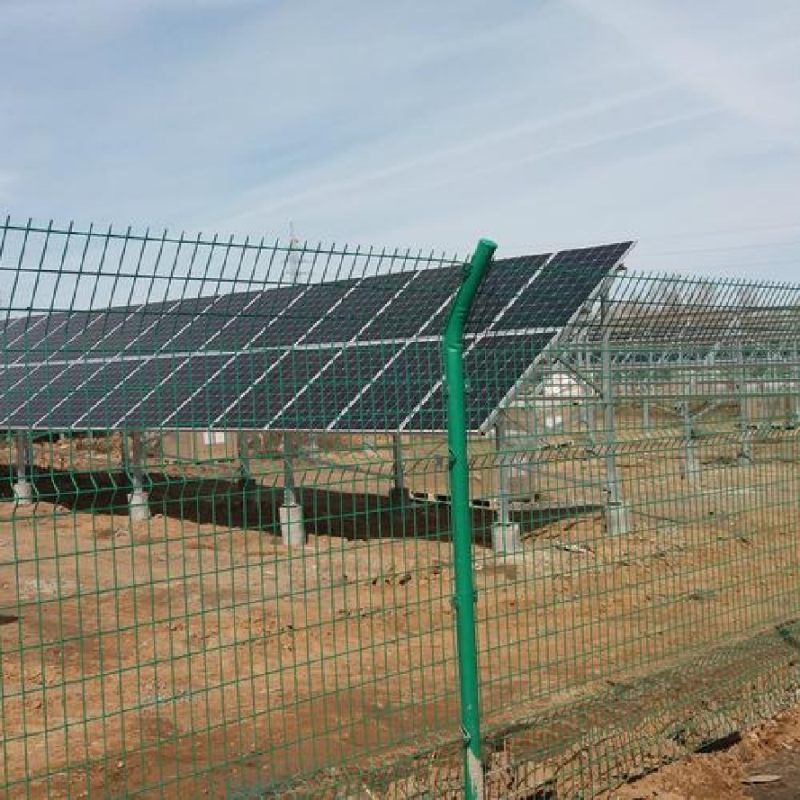 框架护栏网高速公路防护网家用养殖圈山圈地光伏发电铁丝围栏网