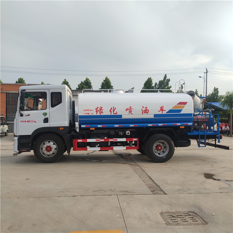 道路环卫洒水车、12t洒水车、国六洒水车厂家 、高压三轮洒水车、洒水车价格