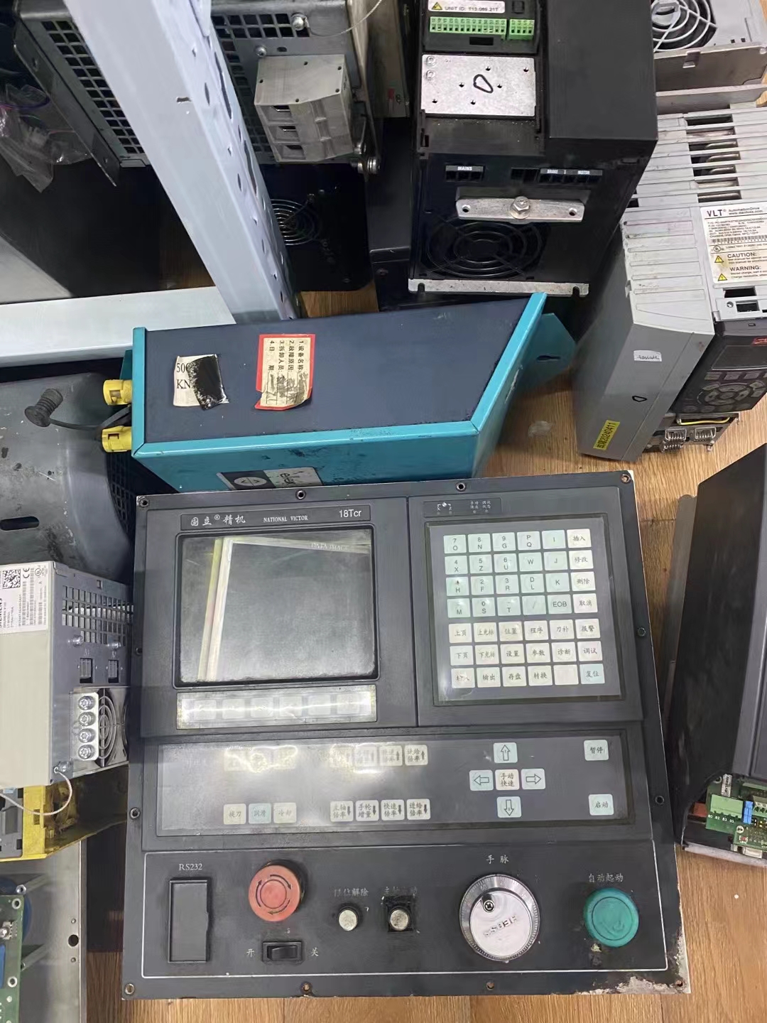 专注于变频器、PLC、断路器维修，用心服务每一位客户