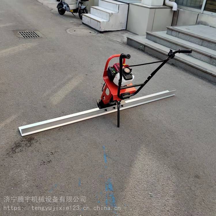 混凝土路面电动振动尺 混凝土路面振平尺供应