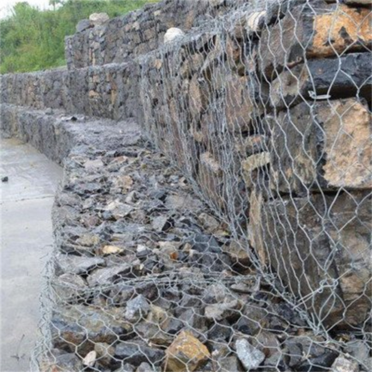 镀锌石笼网河道堤坝包塑防洪护坡铅丝雷诺护垫防汛编织格宾网厂家