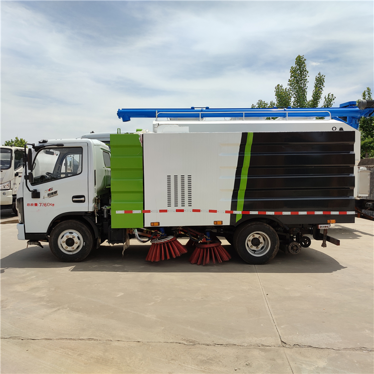 国六扫路车5吨东风清扫车大型8方洗扫车厂家直供
