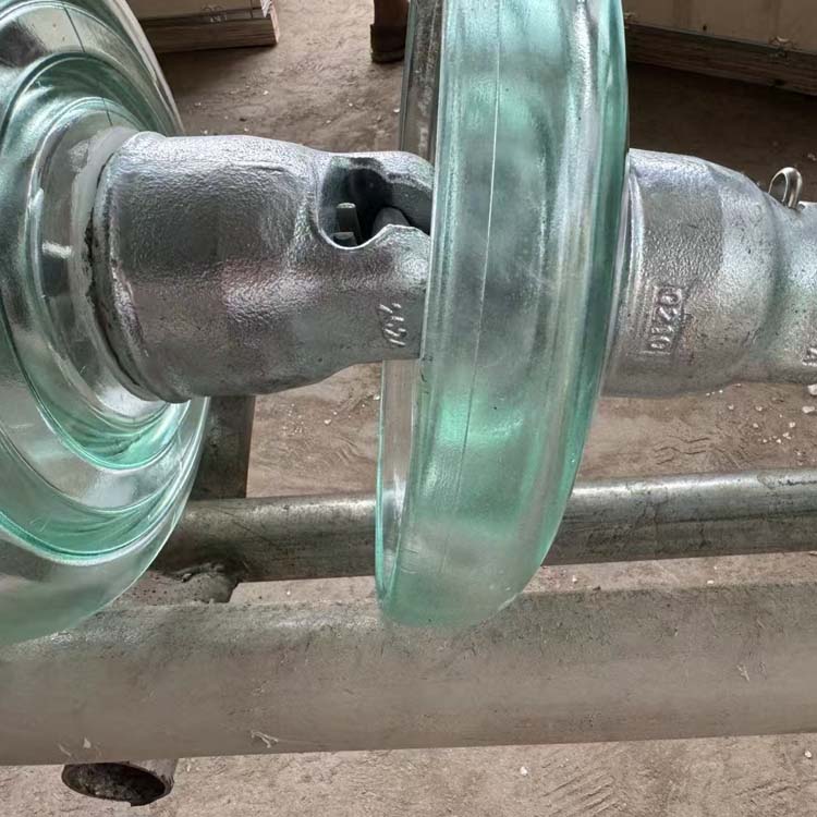 标准型钢化玻璃绝缘子 U70B146