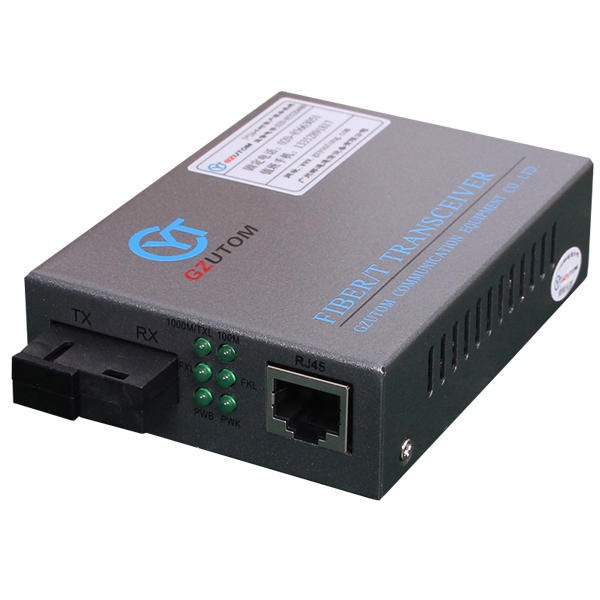 广州邮通  YTFH101-SSC-01-20/AB 100M 单纤 光纤收发器 GZUTOM