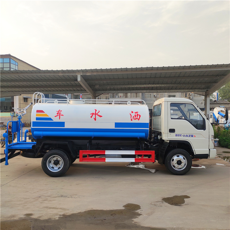 东风10方洒水车、10方洒水车、3方洒水车价格、大型洒水车、消毒洒水车
