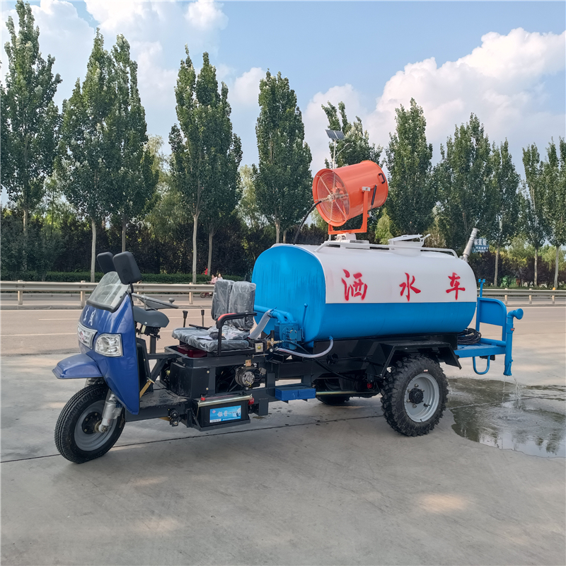 多功能三轮洒水车 五征三轮洒水车  时风三轮洒水车