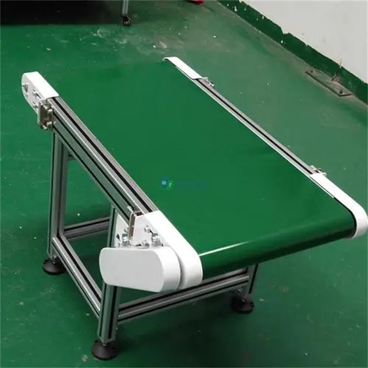 爬坡传送带图片