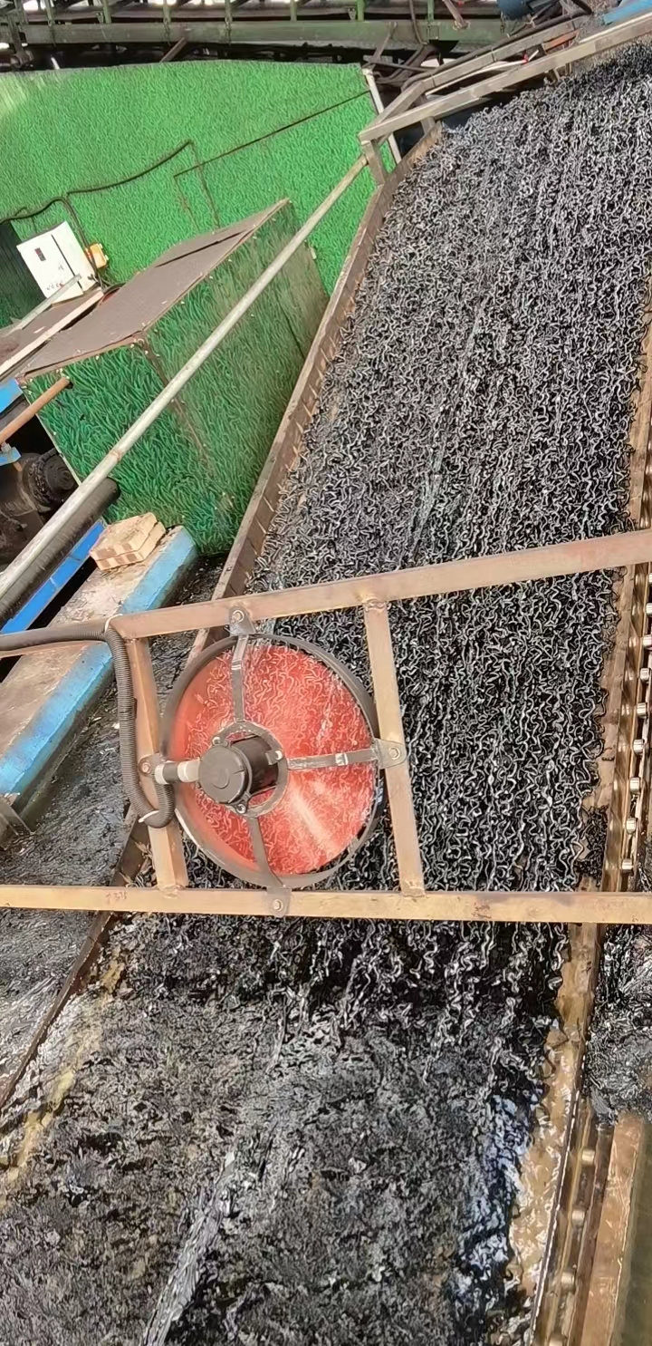 万吨煤沥青生产车间生产视频