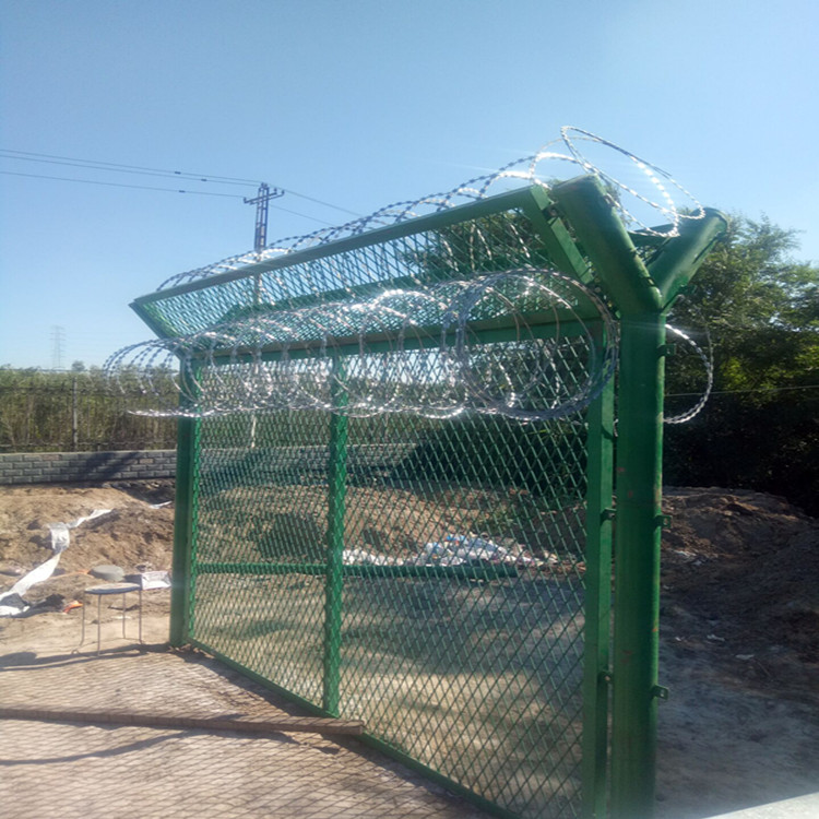 护栏网机场护栏网公路护栏网铁路护栏网