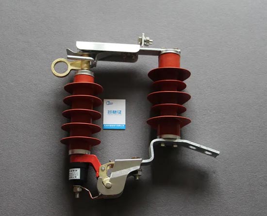 跌落式避雷器HY5WS-17-50DL-TR-TB.