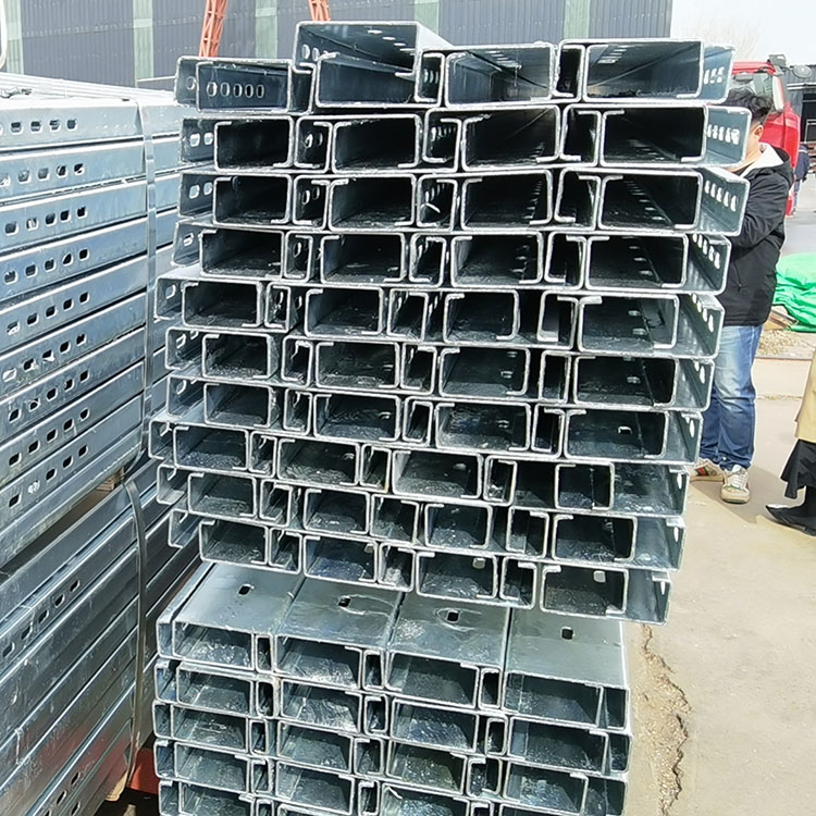 热镀锌光伏支架 配件 底座 抗震性能好