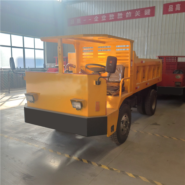 UQ-8T矿用四不像 柴油动力 爬坡能力好 使用方便