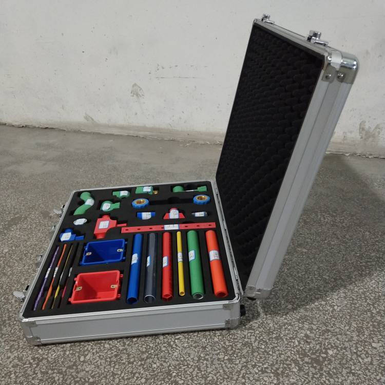 定制航空手提五金工具箱