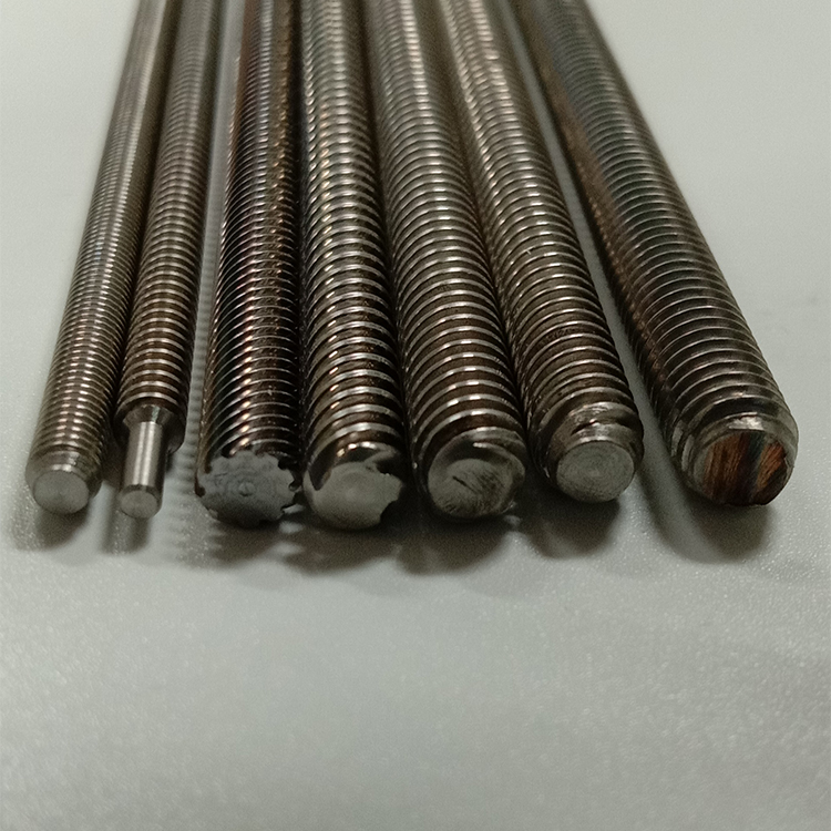 多头双头螺纹梯形丝杆端盖式高精度传动不锈钢冷轧滚珠丝杆