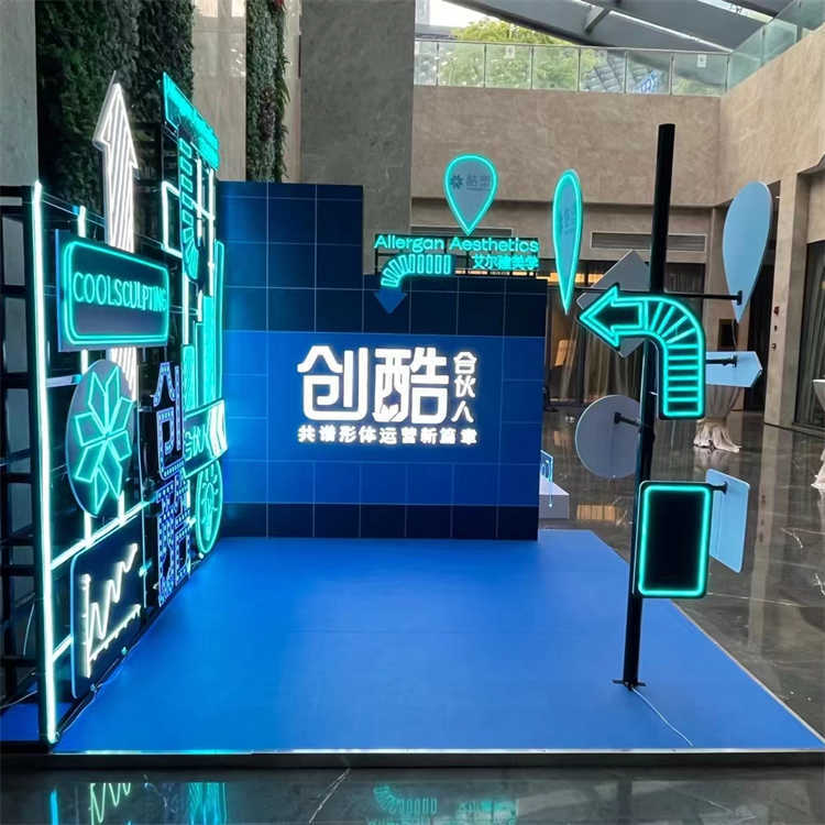结构商超展台制作装修