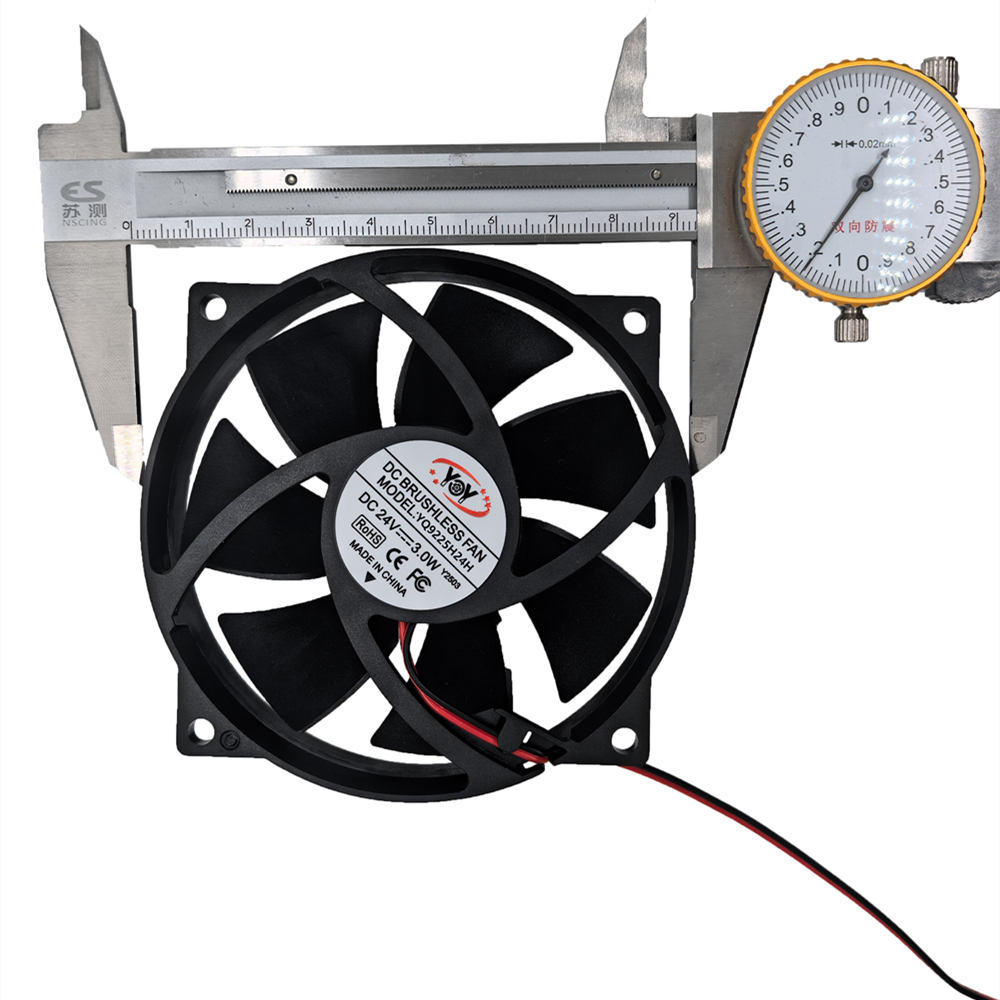 YQ9225H24H  3.0W 3000转液压风扇