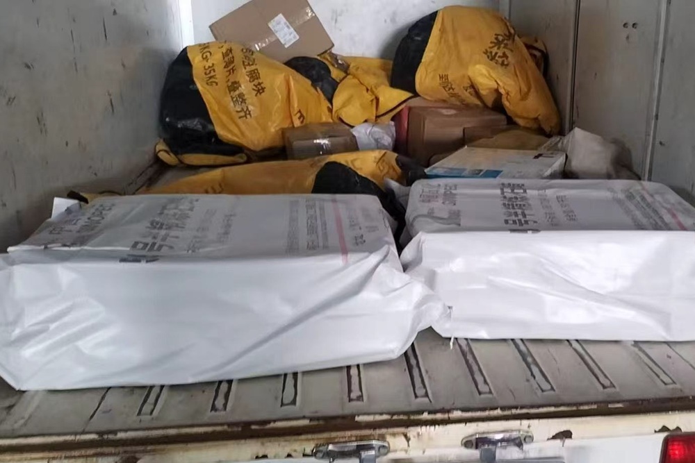 半精炼石蜡48号 54号 56号 58号 60号 62号板蜡颗粒蜡
