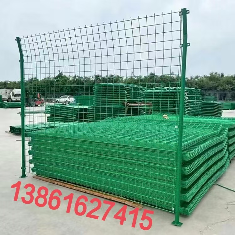 双边丝护栏网 双边丝围栏网 大量现货 随时可发货