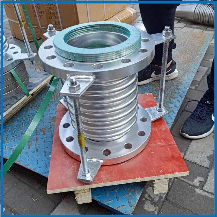 昊诚 定制各种异形膨胀节  不锈钢膨胀节厂家 欢迎咨询