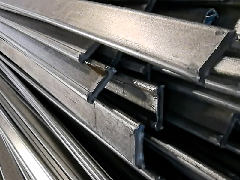 【屹新新材料】电梯导轨 耐磨损寿命长 物业电梯维护替换用料