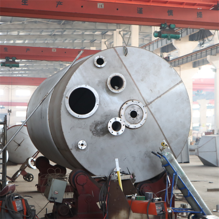 三效蒸发结晶器 三效浓缩蒸发设备 售后完善 严格选材 纵横